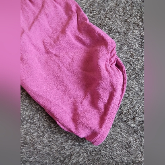 Ladies Medium top - Picture 3 of 9